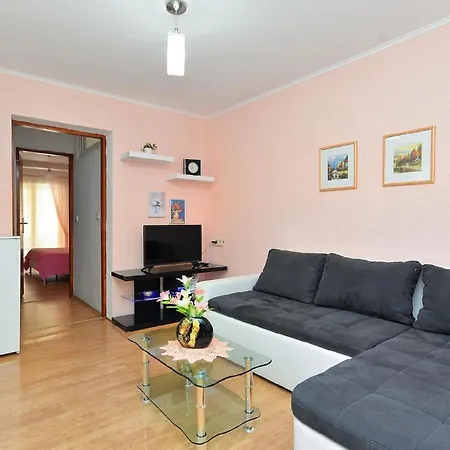 Fuer 4 Personen Ca 48 Qm In Peroj, Istrien Istrische Riviera Peroj