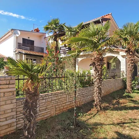 Fuer 4 Personen Ca 48 Qm In Peroj, Istrien Istrische Riviera Apartment Peroj