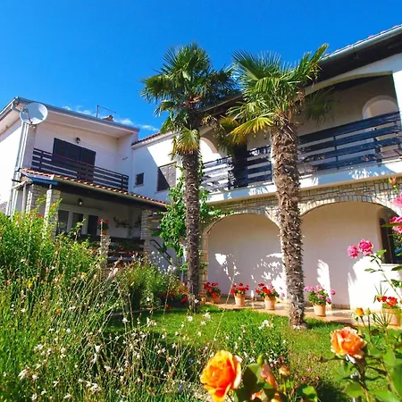 Apartment Fuer 4 Personen Ca 48 Qm In Peroj, Istrien Istrische Riviera *